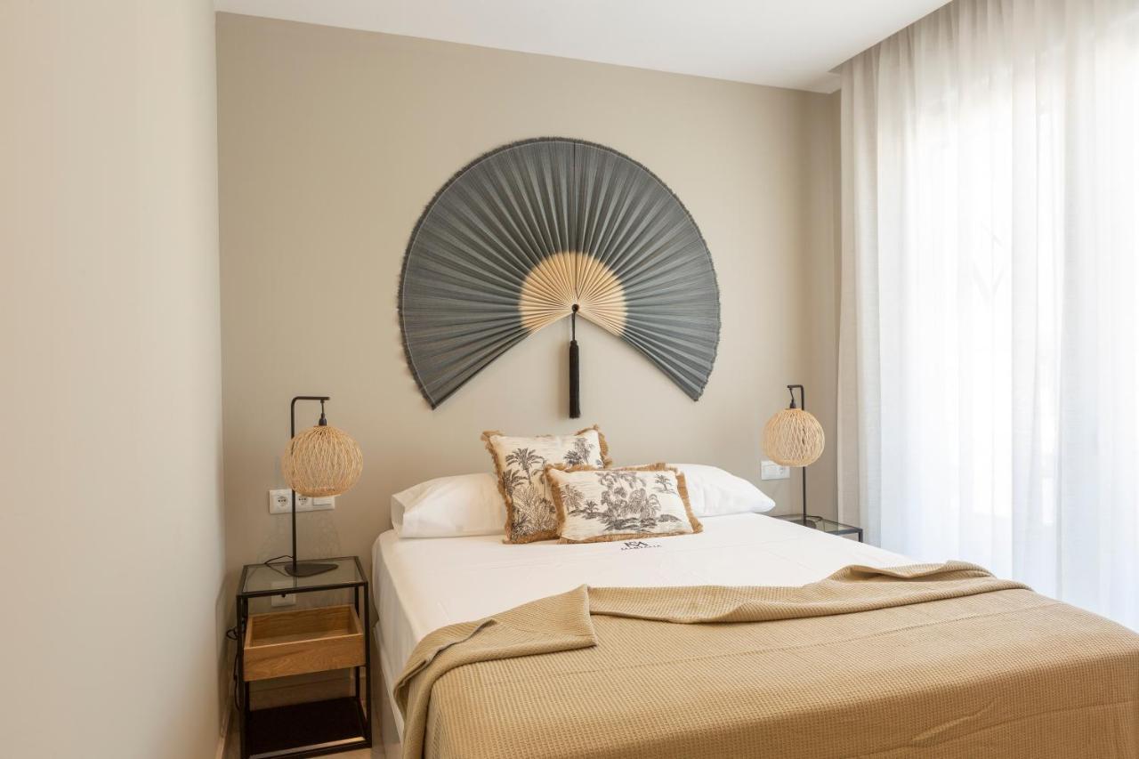 Apartamentos Martalia Arenal Ronda Ngoại thất bức ảnh