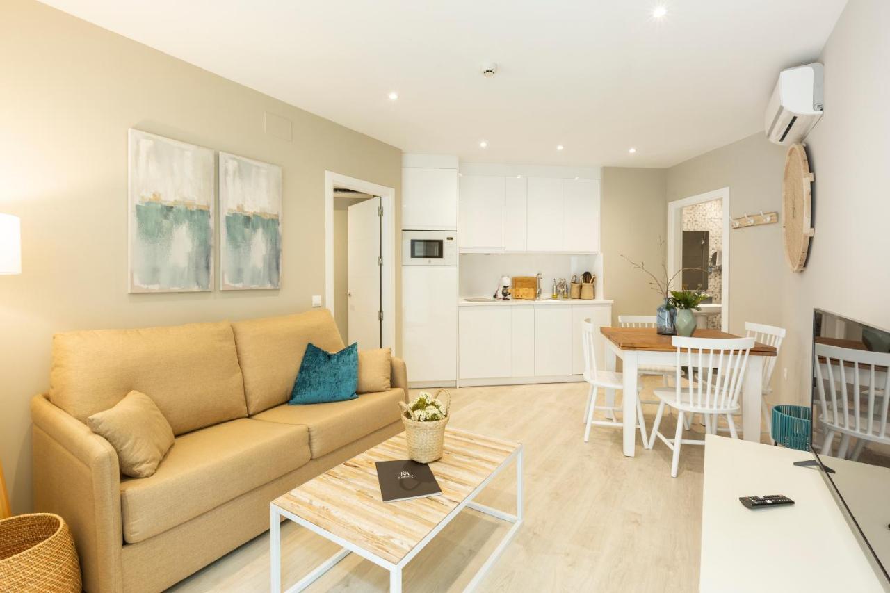 Apartamentos Martalia Arenal Ronda Ngoại thất bức ảnh