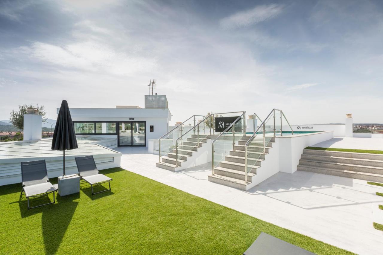 Apartamentos Martalia Arenal Ronda Ngoại thất bức ảnh