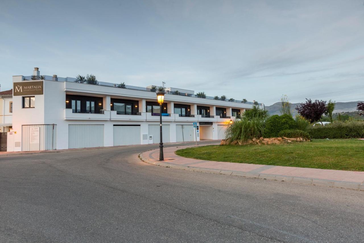 Apartamentos Martalia Arenal Ronda Ngoại thất bức ảnh