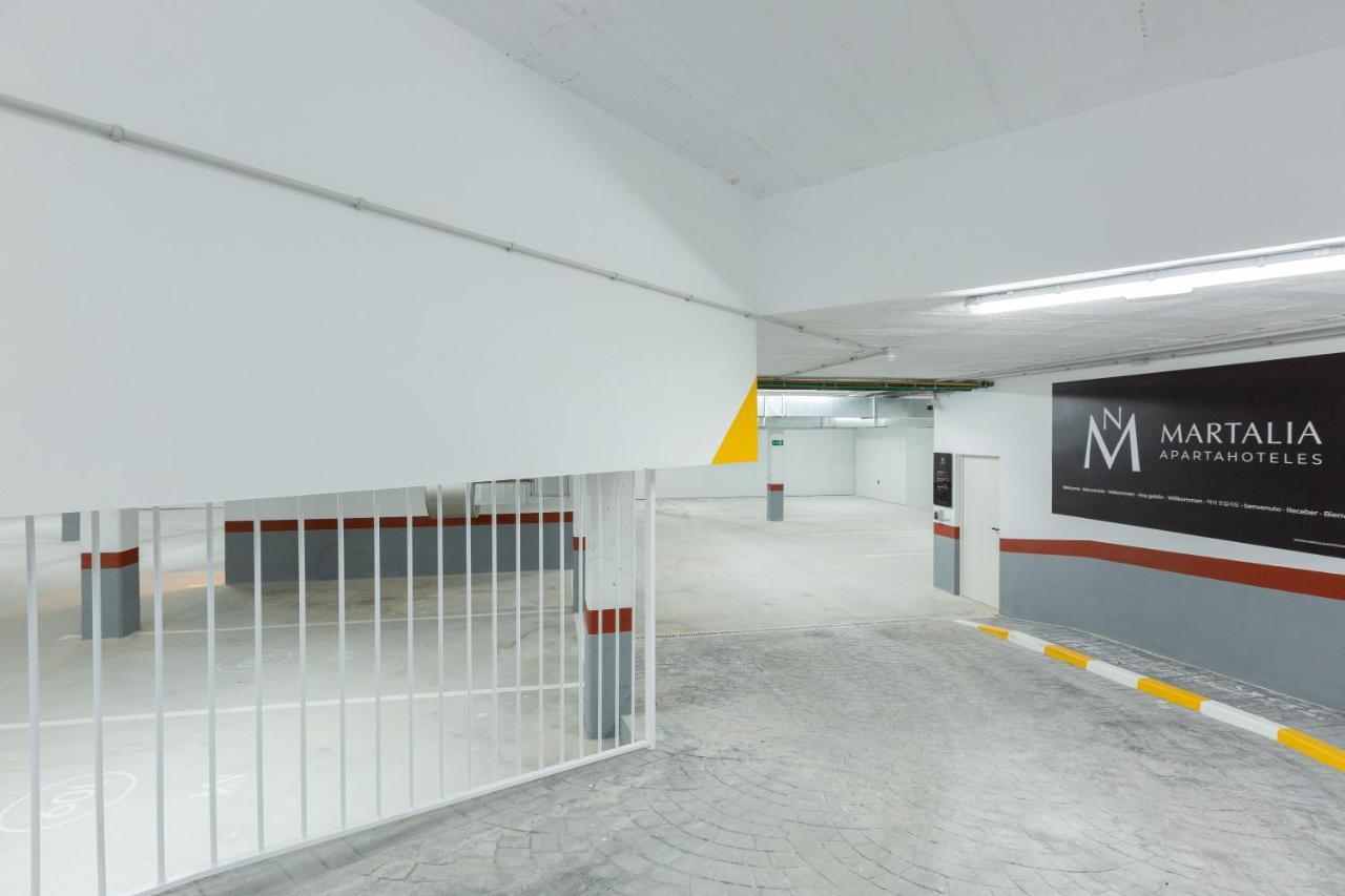 Apartamentos Martalia Arenal Ronda Ngoại thất bức ảnh