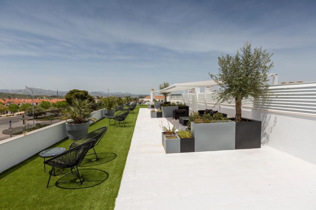 Apartamentos Martalia Arenal Ronda Ngoại thất bức ảnh