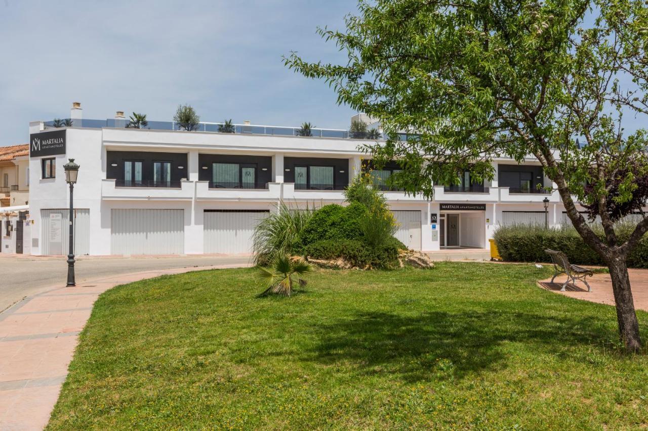Apartamentos Martalia Arenal Ronda Ngoại thất bức ảnh