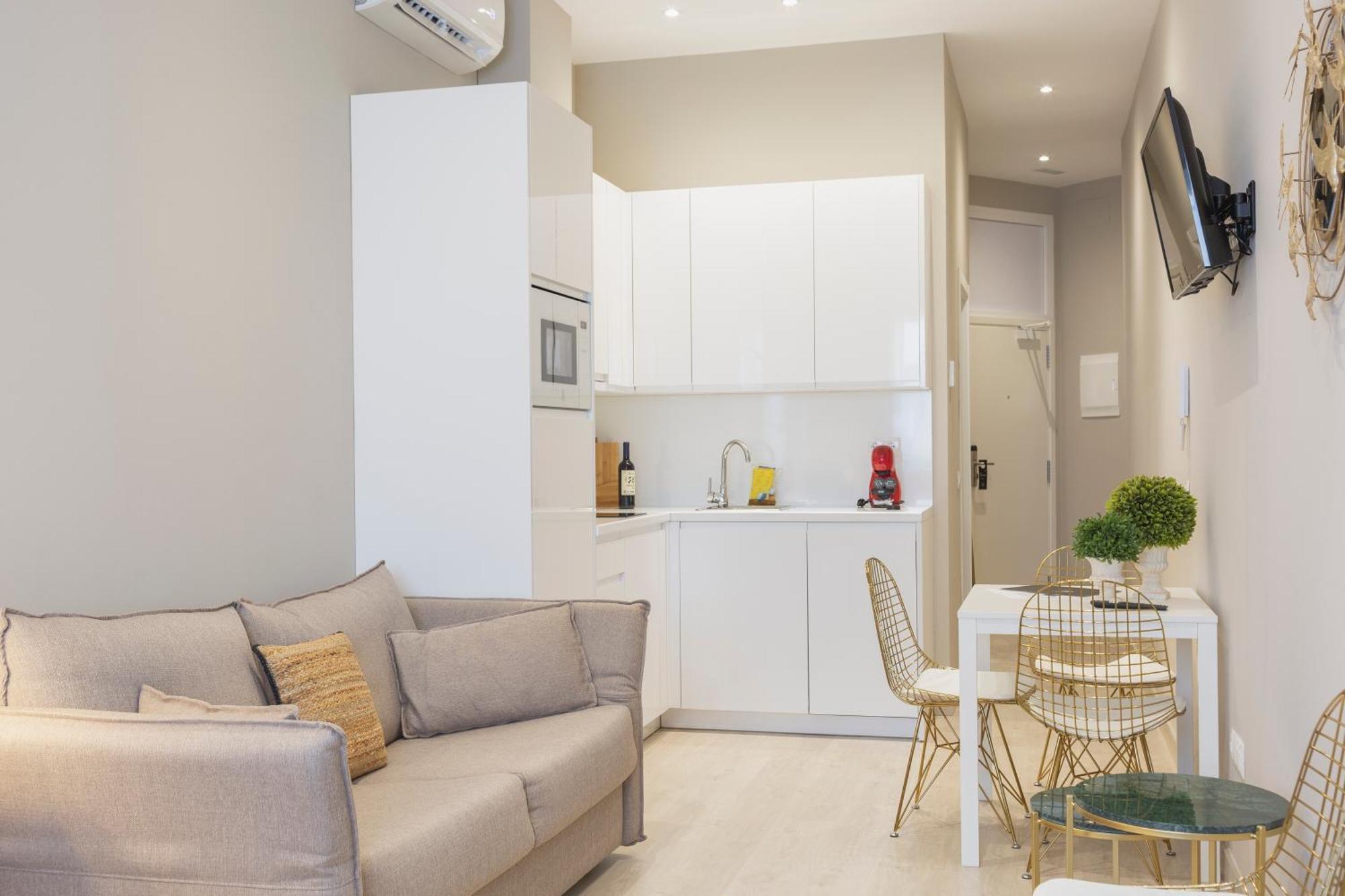 Apartamentos Martalia Arenal Ronda Ngoại thất bức ảnh