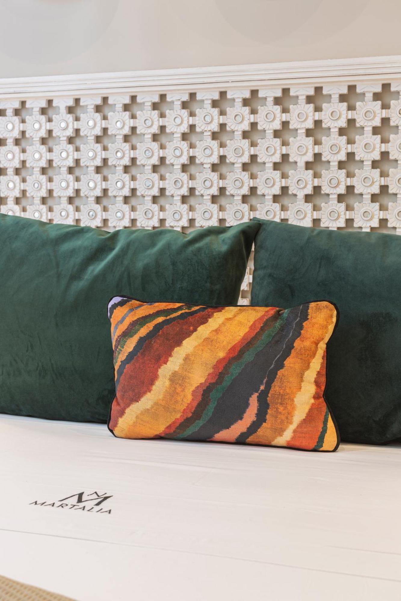 Apartamentos Martalia Arenal Ronda Ngoại thất bức ảnh